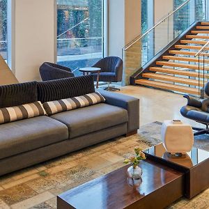 Radisson Blu Plaza El Bosque Santiago